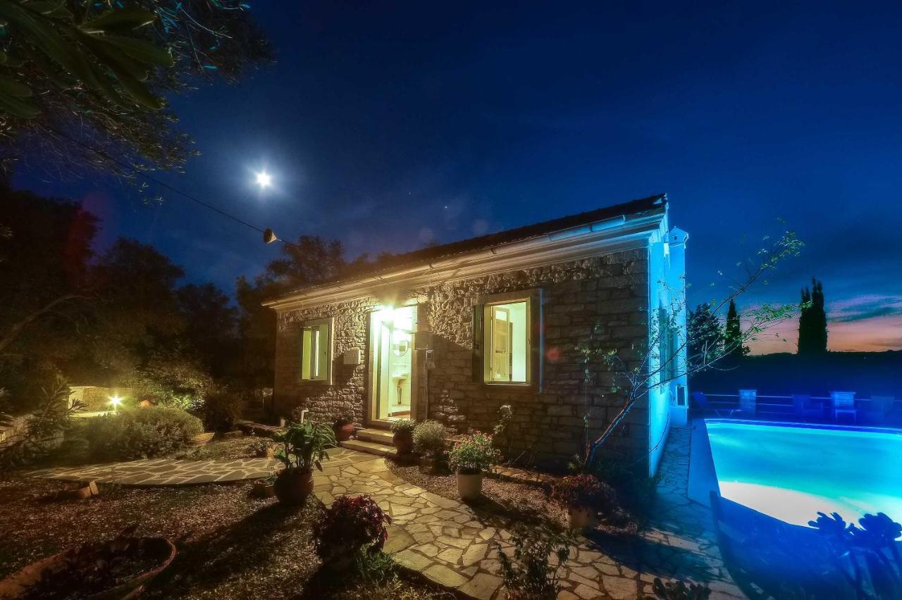 Country House Longós 外观 照片